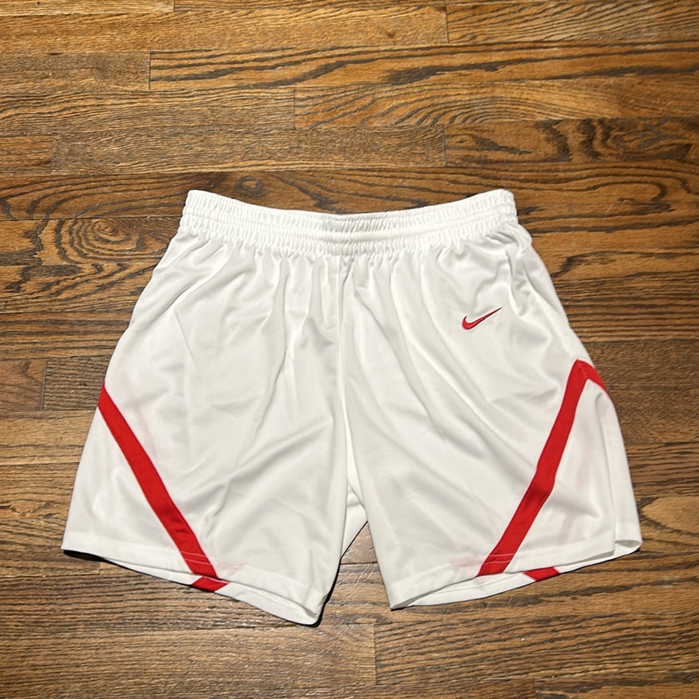 Nike Shorts - Picture 2 of 3